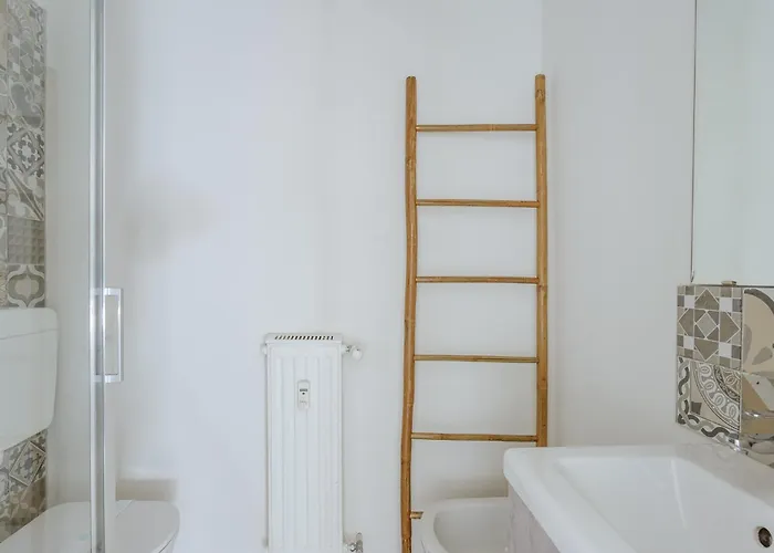 Yourbanflat Clock Tower 2 Апартаменты