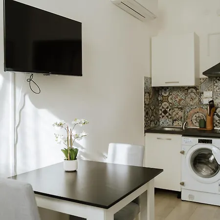 Yourbanflat Clock Tower 2 Padwa