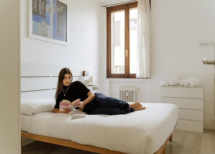 Appartamento Yourbanflat Clock Tower 2